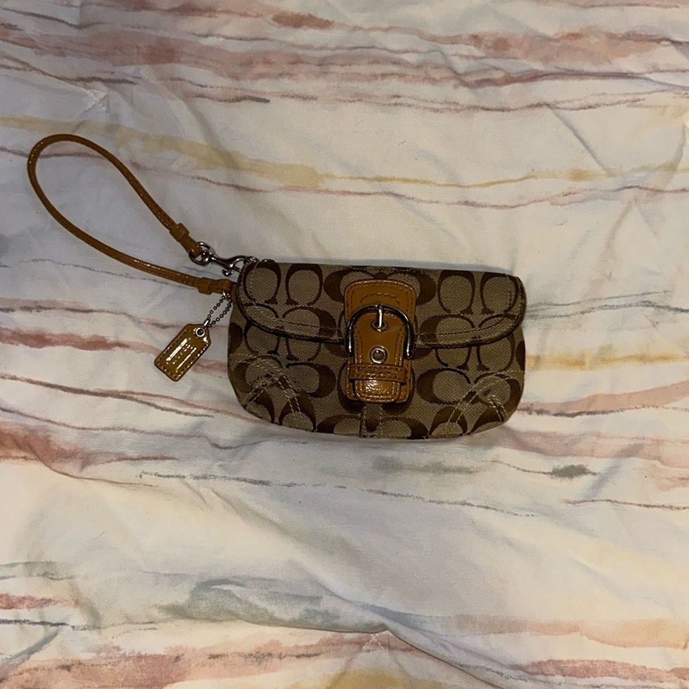 Vintage Tan Coach wristlet